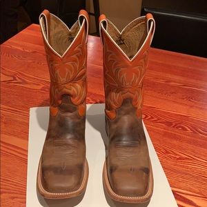 Men’s Tony Lama Square Toe Boot Size 10D